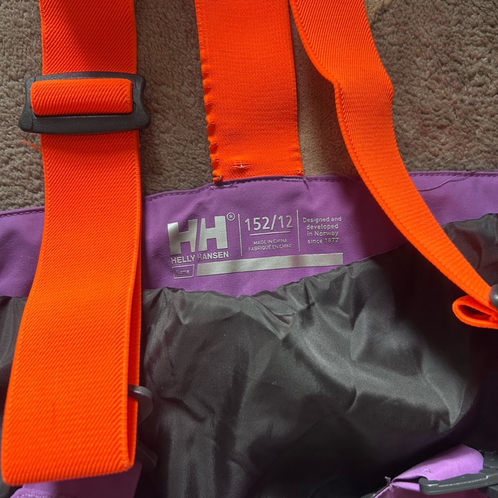 Helly Hansen Summit Bibs and Legend Jacket Set — Kids 12 - Picture 3 of 12